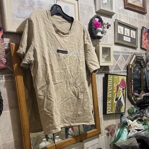 Calvin Klein T-shirt